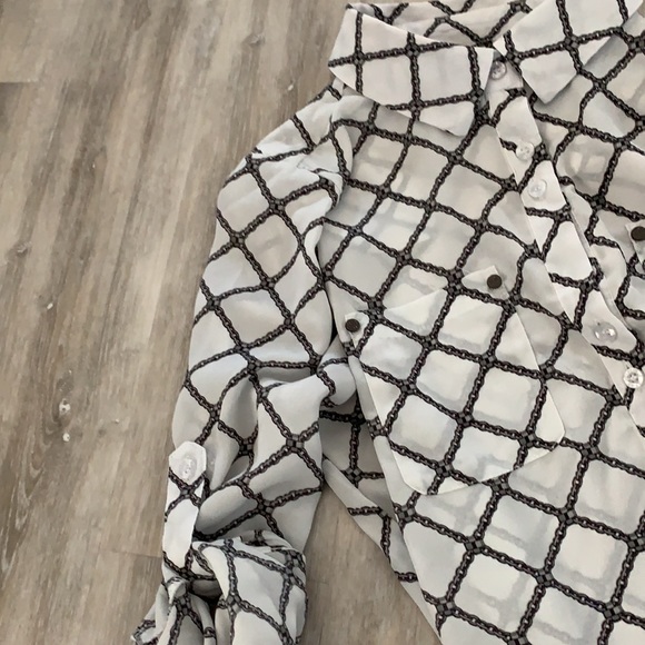 Versace 1969 chainlink blouse with western styling and roll up sleeves - Picture 8 of 8